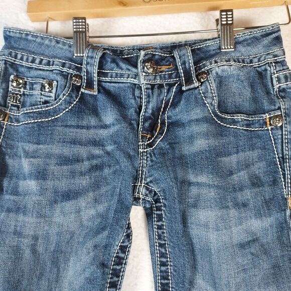 Miss Me Women’s Bermuda Jean Shorts Size 25 Medium Wash JP5724M2 Embellished - Picture 4 of 12